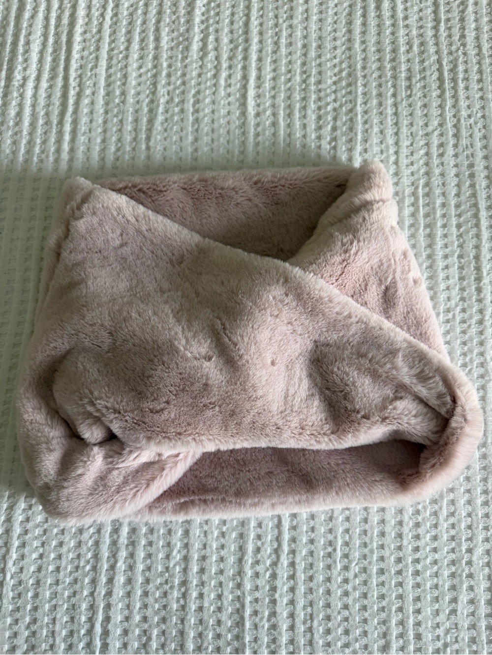 American Eagle Faux Fur Twist Infinity Scarf